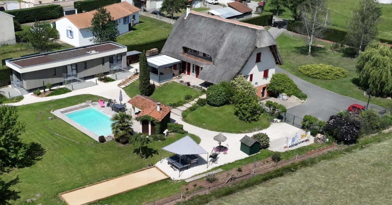 Bed and Breakfast La Cle Des Chaumes Boisset-lès-Montrond Exteriér fotografie